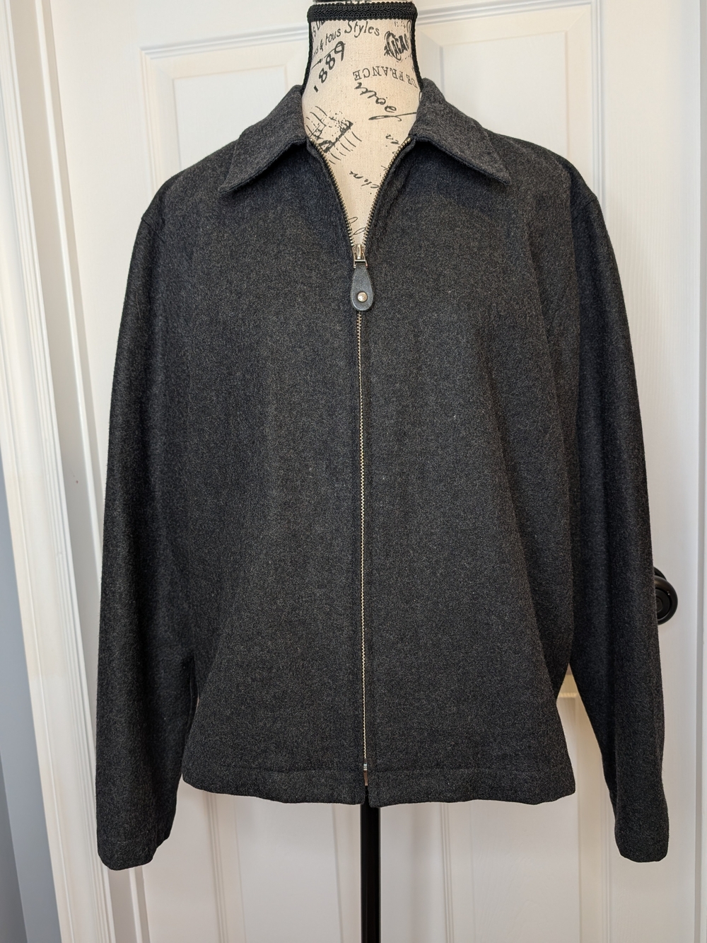 NWOT Roots Women's Charcoal Grey Wool Blend Zip-Front Jacket Size 10